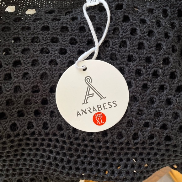 Anrabess Black Open Crochet Top - Picture 3 of 10